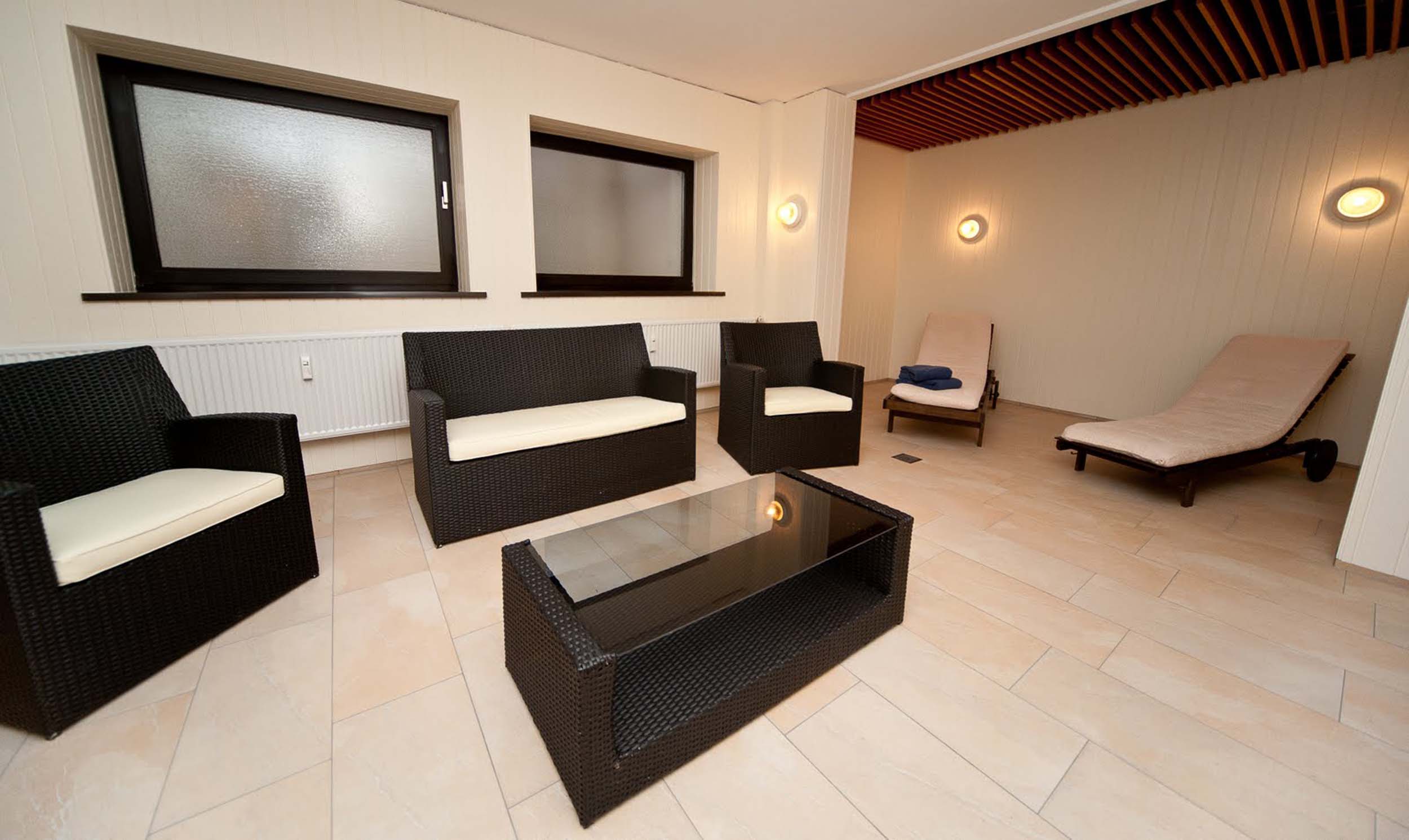 36+ schön Bilder Haus Germania St Peter Ording : Haus/Apartment in Sankt Peter-Ording | Holiday Flat, St ... - Ins grüne gebettet, ist das haus „friesenjungs von hecke, garten und alten bäumen umgeben.